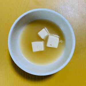 豆腐の味噌汁